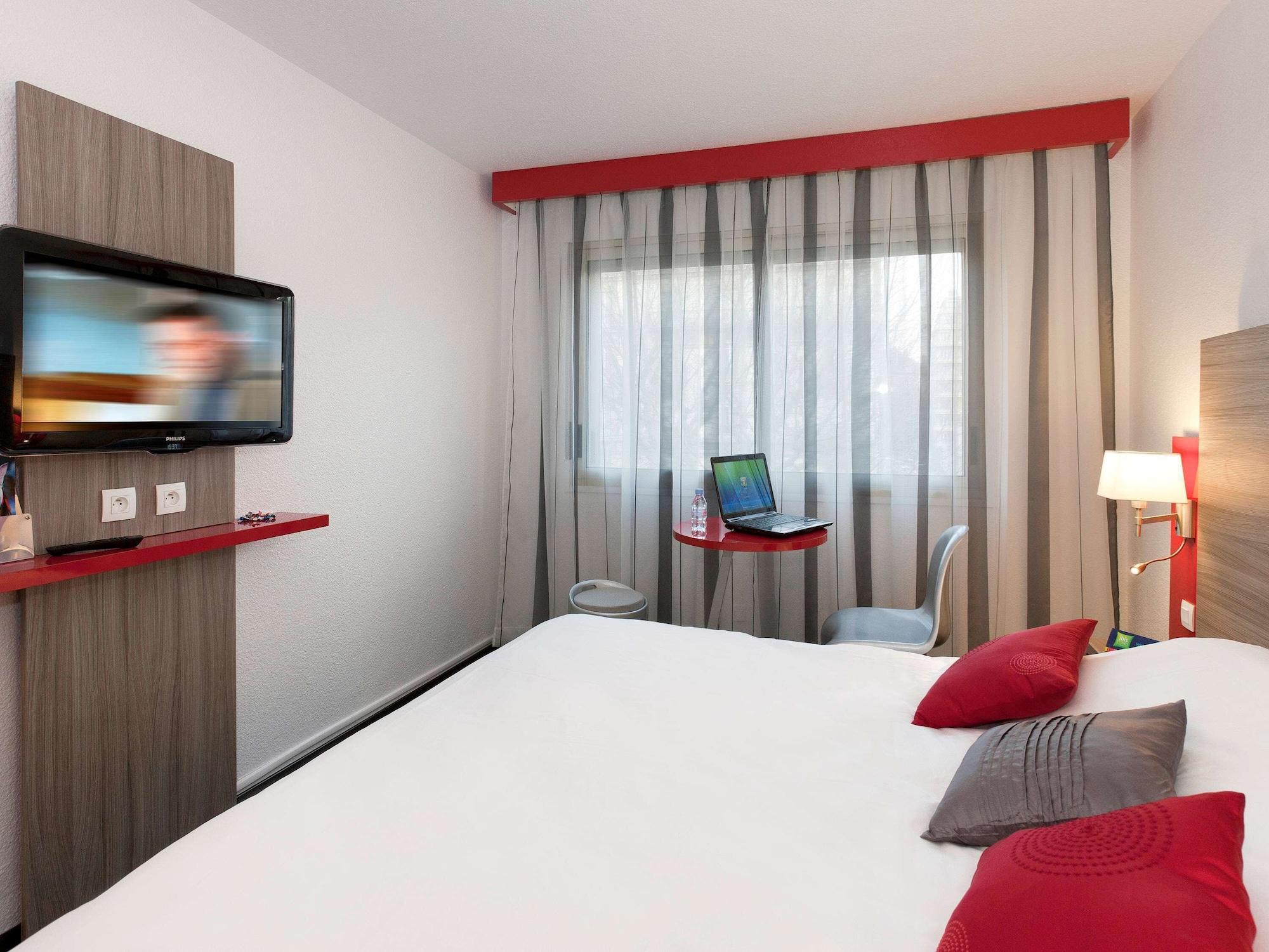 מלון Ibis Styles Grenoble Centre Gare מראה חיצוני תמונה